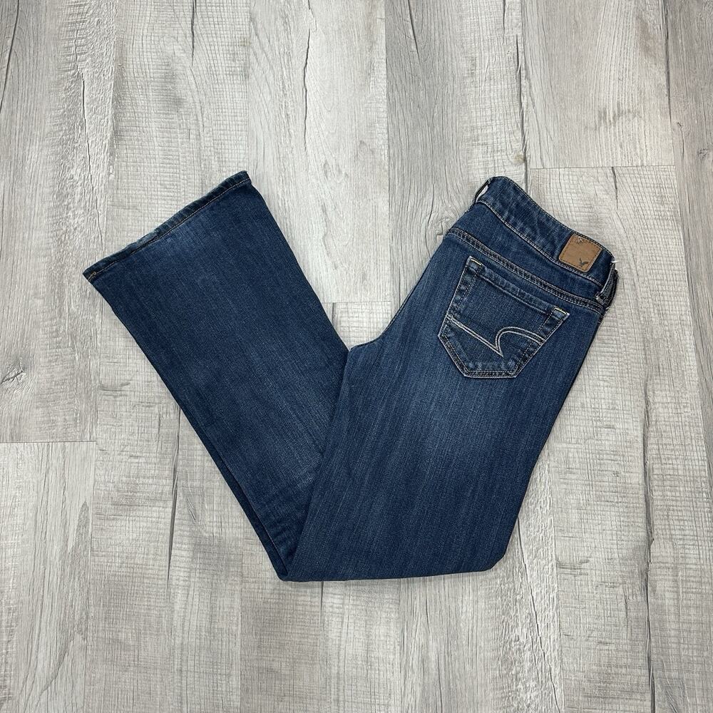 American Eagle Jeans Womens 4 (31x29) Short Favorite Boyfriend Medium Blue Denim